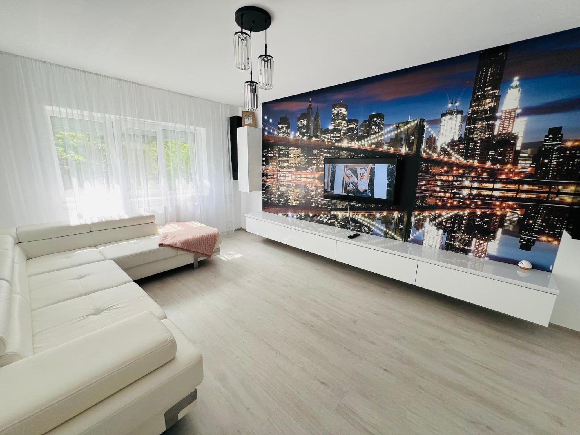The White Pearl Apartment Oradea Bagian luar foto
